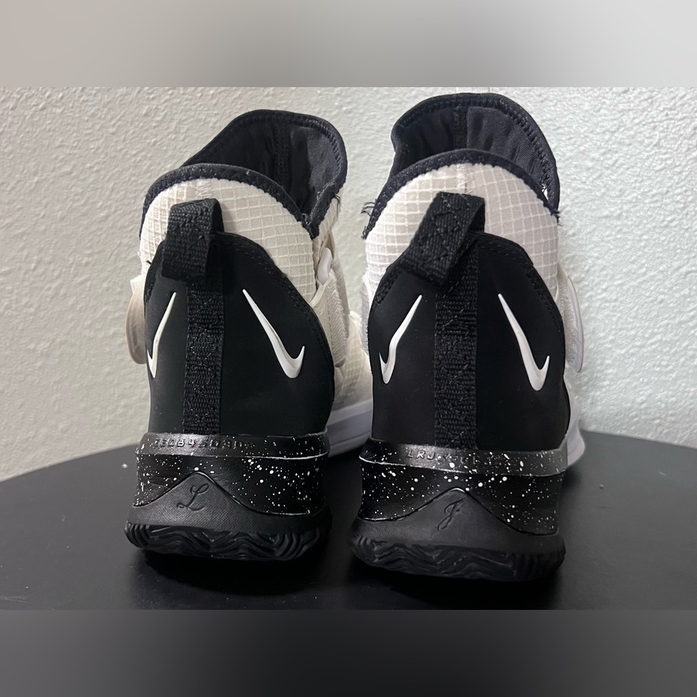 Nike Lebron Soldier XIII 13 SFG TB White Black  CN9809-113 Basketball Sneakers - Picture 7 of 14
